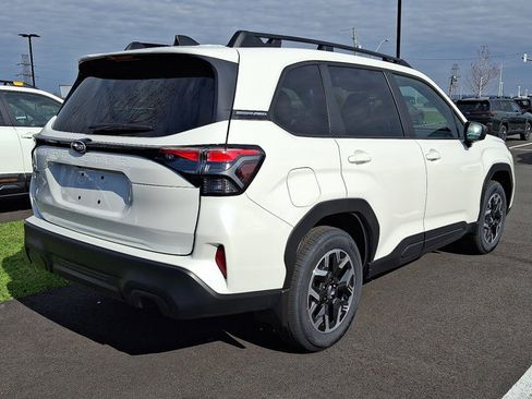 New 2026 Subaru Forester Premium image 4