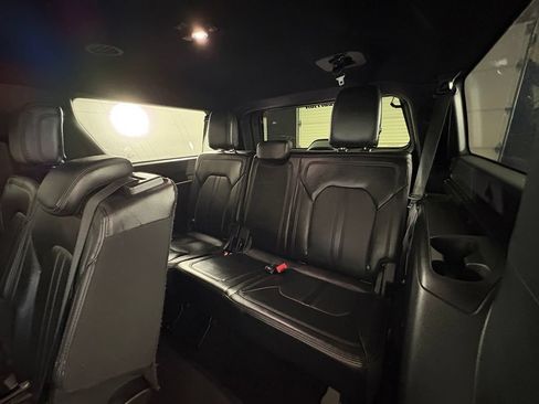 Used 2021 Ford Expedition Max Limited RWD image 52