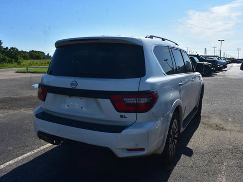Used 2022 Nissan Armada SL w/ Midnight Edition Package AWD/4WD image 4