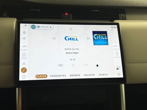 Used 2026 Land Rover Discovery Sport Landmark image 25