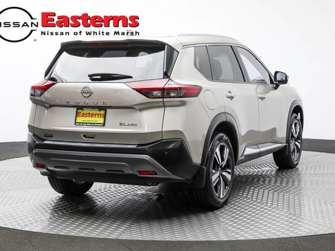 Used 2022 Nissan Rogue SL w/ SL Premium Package image 8