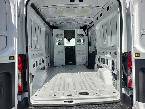 Used 2024 Ford Transit 250 148 Medium Roof RWD image 17
