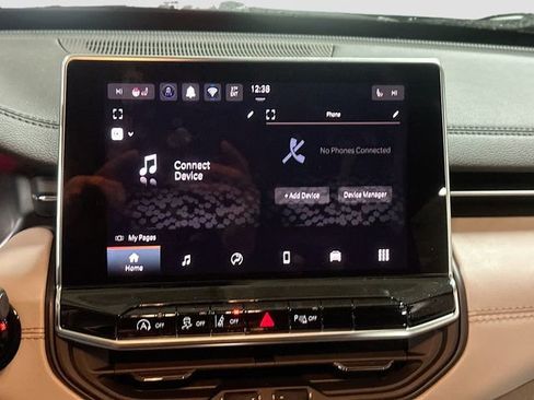 New 2026 Jeep Compass Limited image 15