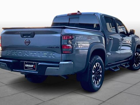 Used 2024 Nissan Frontier PRO-4X w/ Technology Package image 11