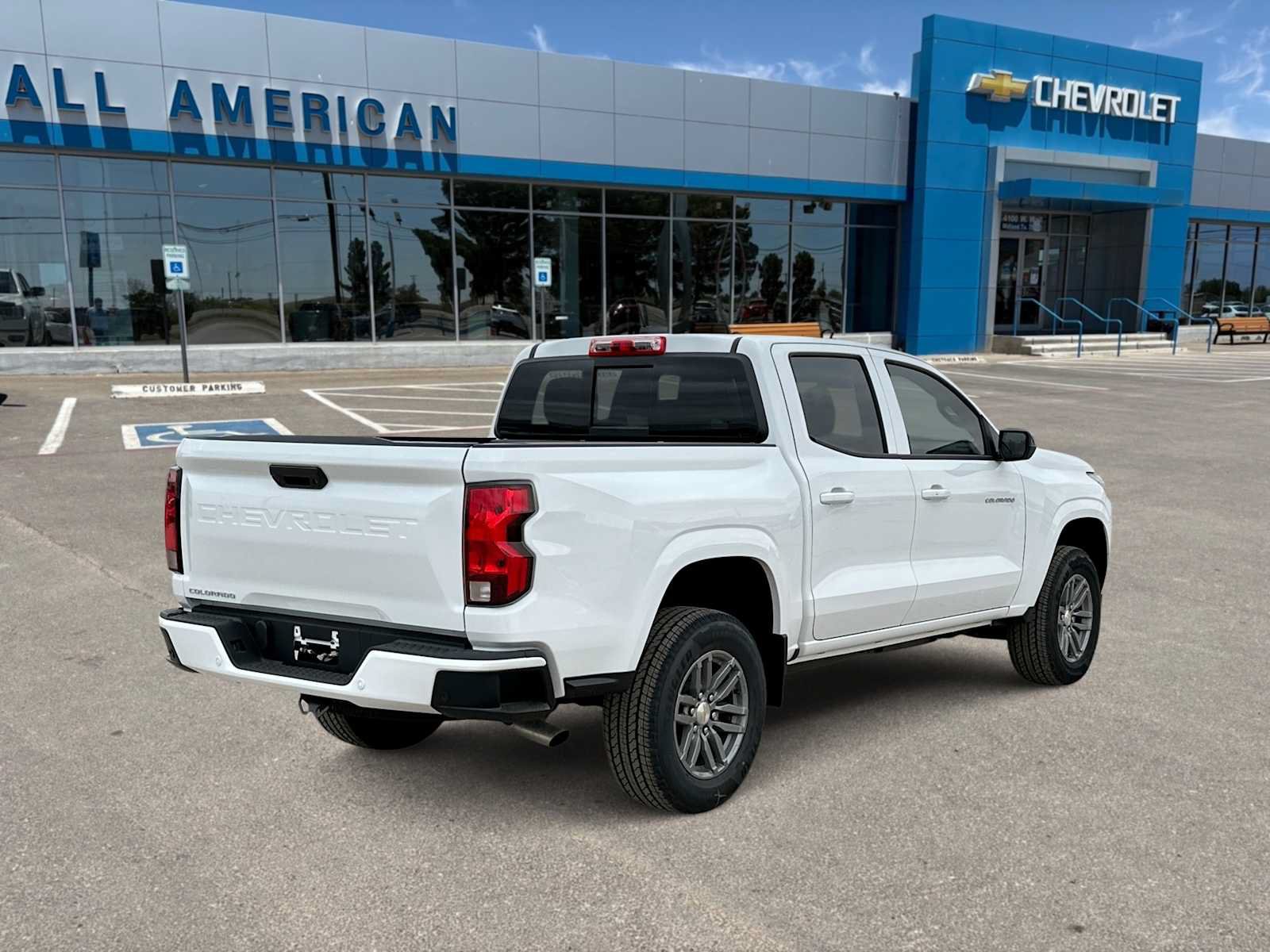 New 2026 Chevrolet Colorado LT RWD image 8