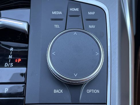 New 2026 BMW 330i Sedan w/ M Sport Package image 8