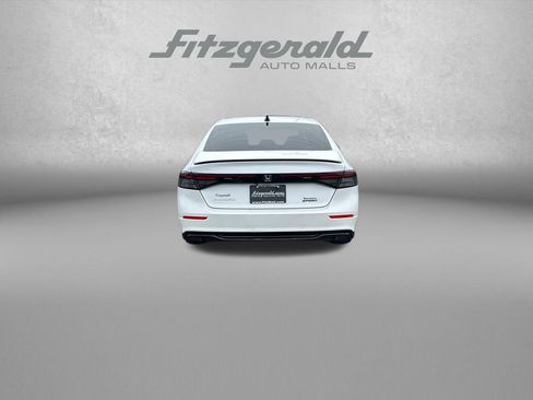 Used 2025 Honda Accord Sport image 6