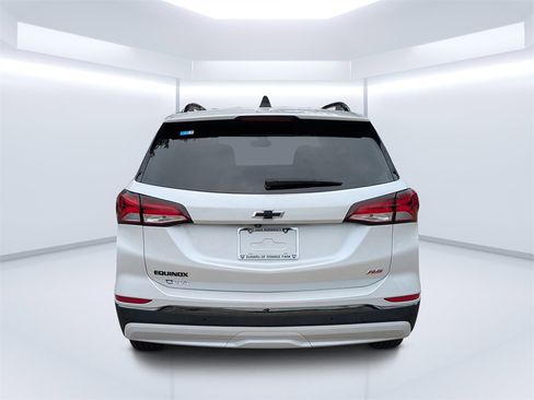 Used 2022 Chevrolet Equinox RS w/ RS Leather Package image 4