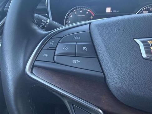 Certified 2024 Cadillac XT5 Premium Luxury AWD/4WD image 37