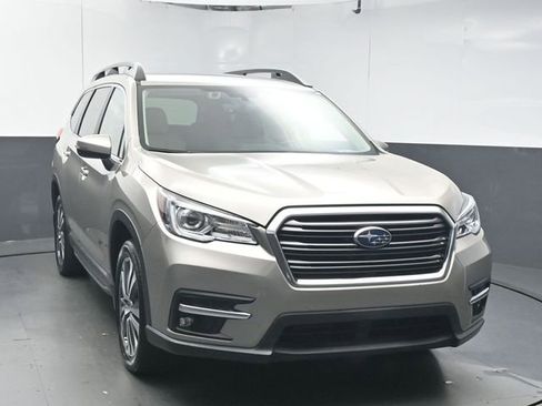 Used 2019 Subaru Ascent Limited image 2