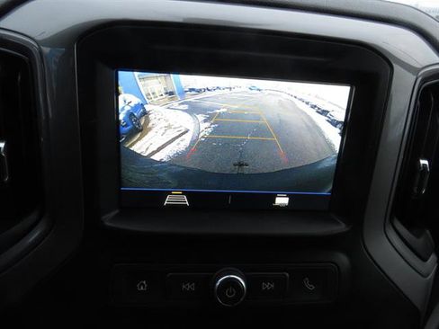 Used 2019 Chevrolet Silverado 1500 Custom Trail Boss w/ Custom Convenience Package image 22