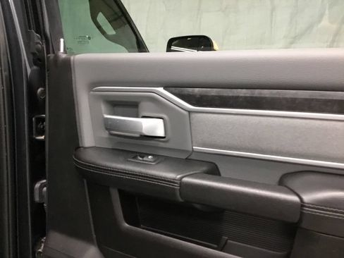 Used 2019 RAM 2500 Big Horn AWD/4WD image 19