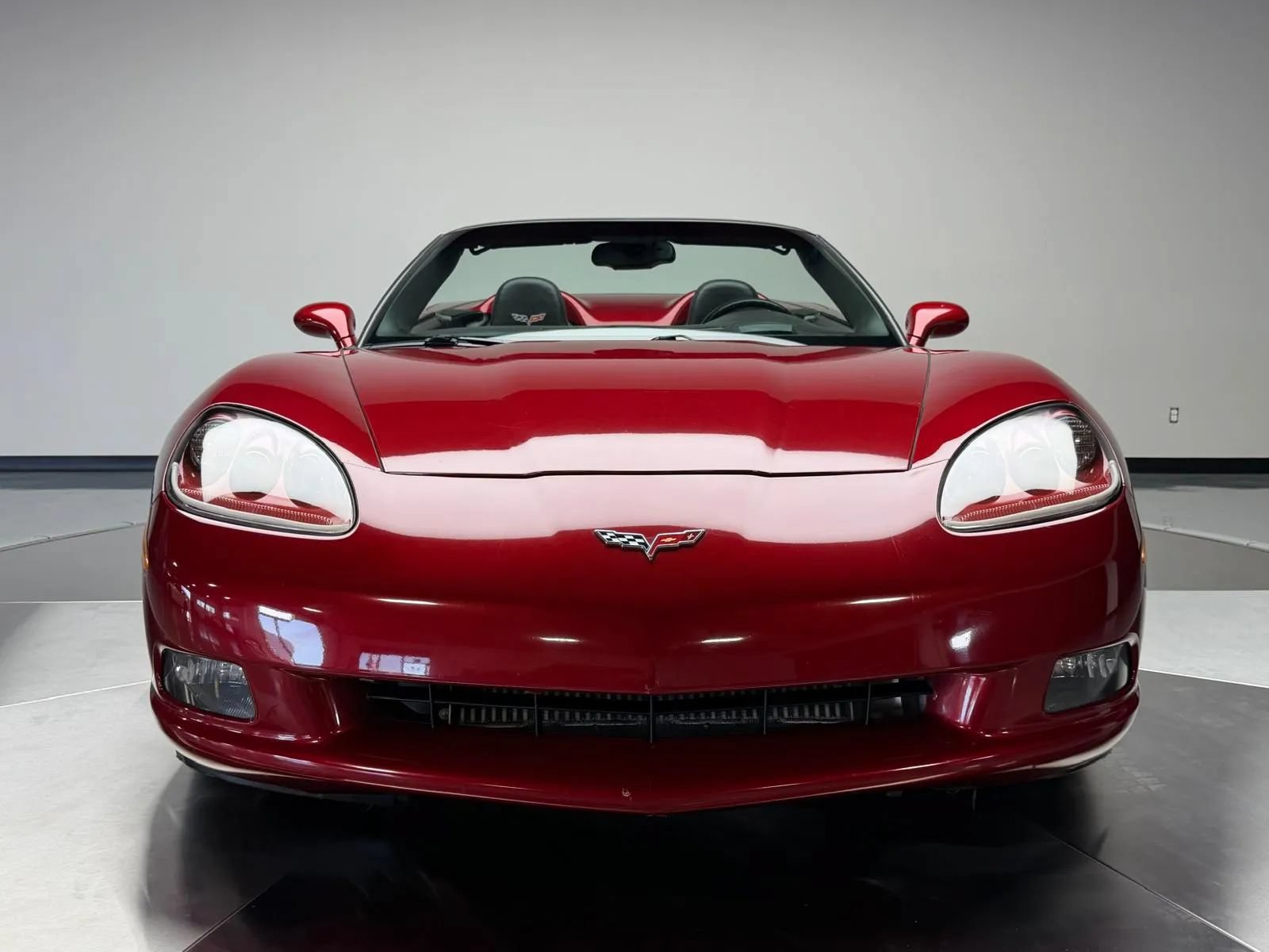 Used 2009 Chevrolet Corvette Convertible w/ Preferred Equipment Group RWD image 3