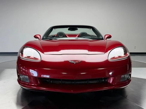 Used 2009 Chevrolet Corvette Convertible w/ Preferred Equipment Group RWD image 3