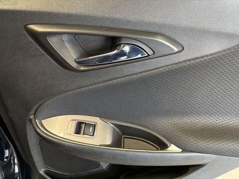 Used 2022 Chevrolet Malibu LS w/ Driver Confidence Package II image 43