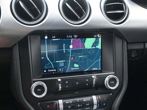 Used 2018 Ford Mustang GT Premium RWD image 15