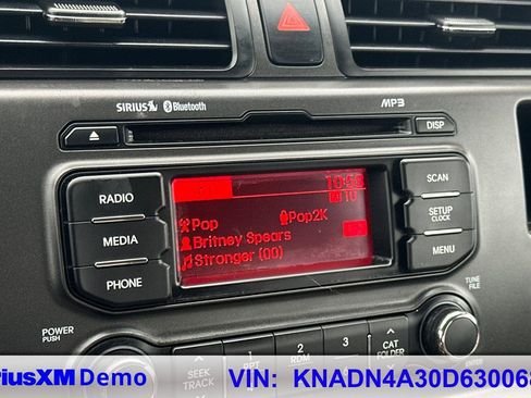 Used 2013 Kia Rio EX image 25