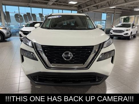 Used 2021 Nissan Rogue S AWD/4WD image 3