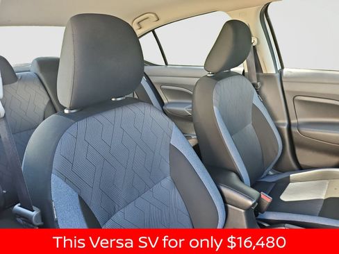 Used 2025 Nissan Versa SV FWD image 18