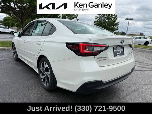 Used 2024 Subaru Legacy Premium AWD/4WD image 3