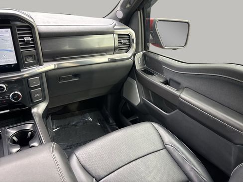 Used 2025 Ford F150 Lariat w/ Equipment Group 502A High image 16