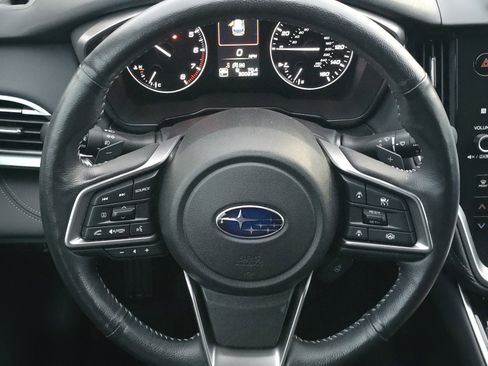 Used 2023 Subaru Outback Limited image 19