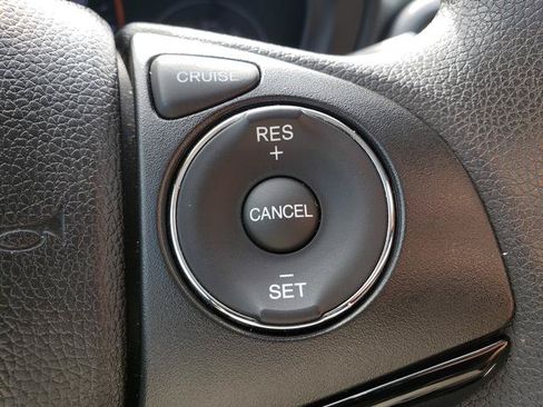 Used 2019 Honda HR-V LX image 22