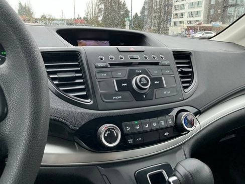 Used 2016 Honda CR-V LX image 16