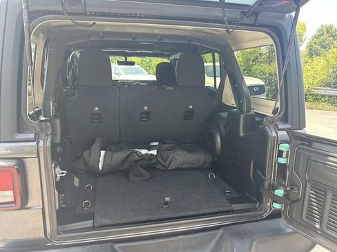 Used 2022 Jeep Wrangler Unlimited Sport AWD/4WD image 21