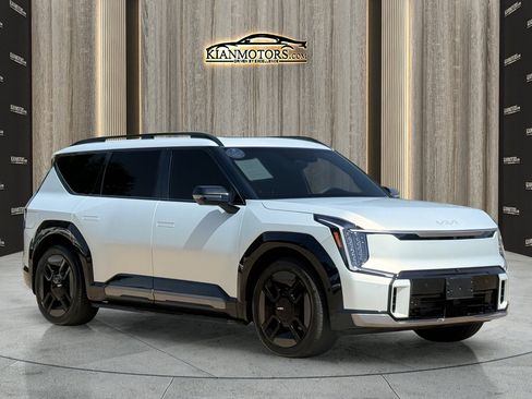 Used 2024 Kia EV9 GT-Line AWD/4WD image 1