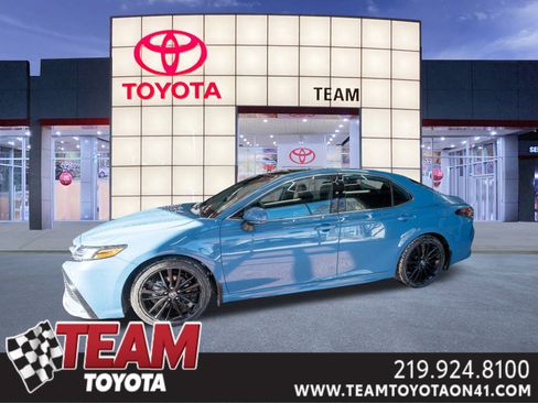 Used 2023 Toyota Camry XSE image 1