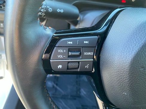 Certified 2025 Honda HR-V Sport image 25