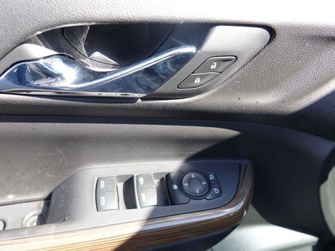 Used 2019 GMC Acadia SLE AWD/4WD image 19