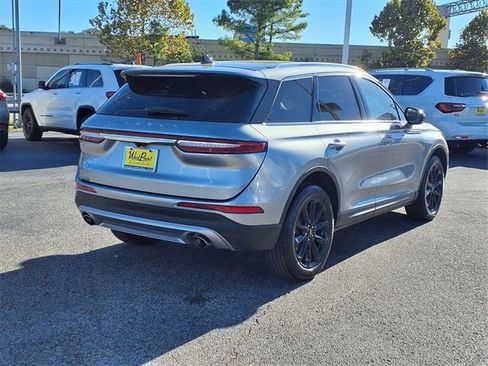 Used 2021 Lincoln Corsair FWD w/ Premium Package image 2