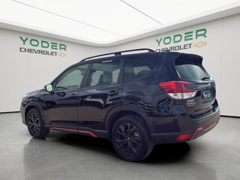 Used 2021 Subaru Forester Sport image 9