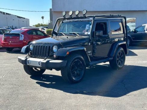Used 2015 Jeep Wrangler Sahara w/ Connectivity Group AWD/4WD image 6