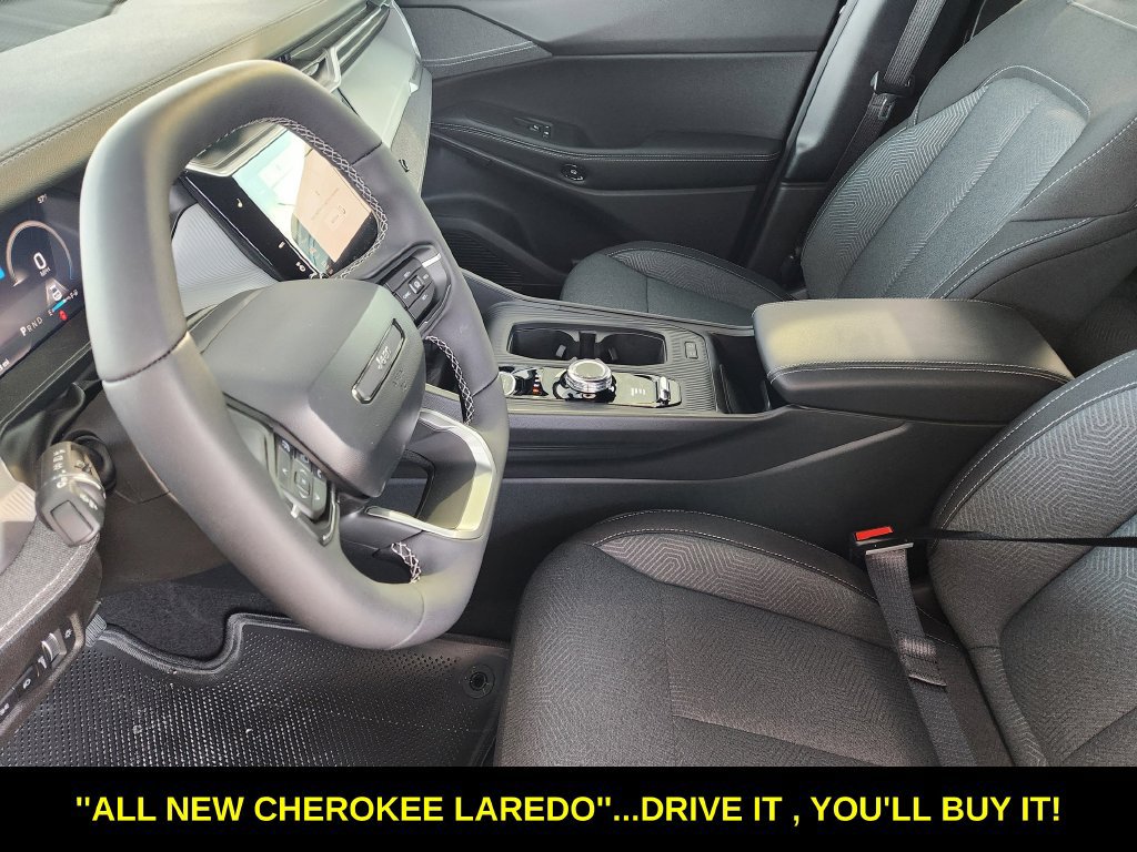 New 2026 Jeep Cherokee Laredo AWD/4WD image 9