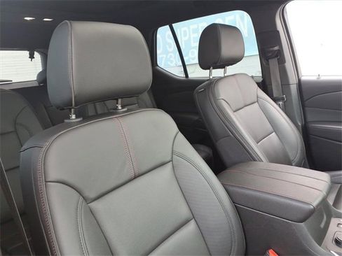 Used 2023 Chevrolet Traverse RS w/ LPO, Floor Liner Package image 26