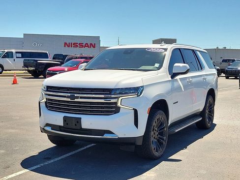 Used 2023 Chevrolet Tahoe LT image 2