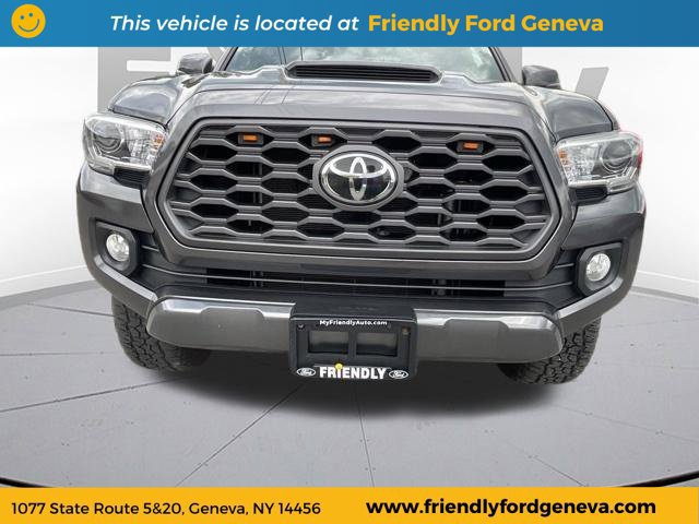 Used 2022 Toyota Tacoma TRD Sport AWD/4WD image 21