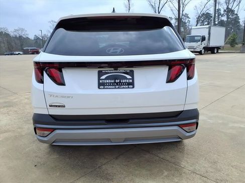 New 2026 Hyundai Tucson SEL FWD image 3
