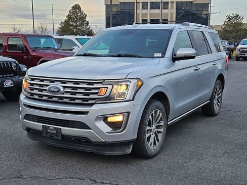 Used 2018 Ford Expedition Limited image 10
