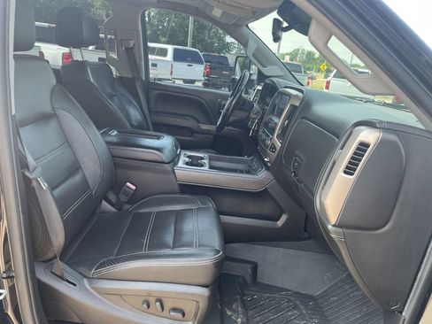 Used 2019 GMC Sierra 3500 Denali w/ Duramax Plus Package AWD/4WD image 23