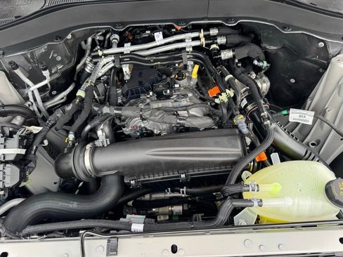 New 2025 Ford Explorer Active image 36