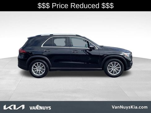 Used 2025 Mercedes-Benz GLE 350 4MATIC image 34
