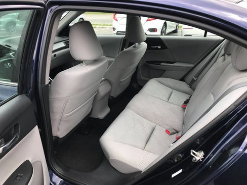 Used 2014 Honda Accord LX image 9