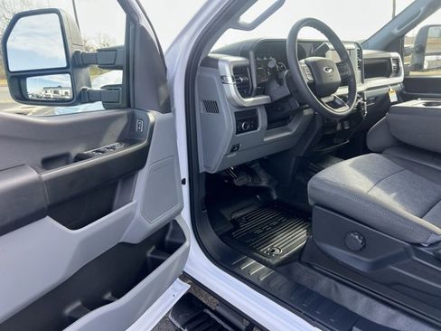 New 2026 Ford F350 XL w/ 360-Degree Camera Package image 10