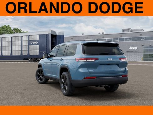 New 2026 Jeep Grand Cherokee L Limited AWD/4WD image 3