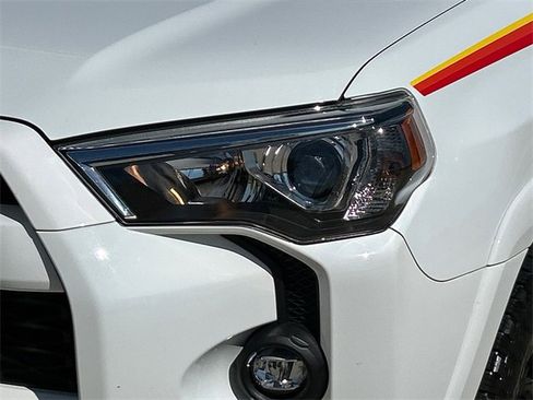 Used 2023 Toyota 4Runner 40th Anniversary SE image 4