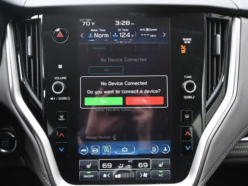 Certified 2025 Subaru Outback Onyx Edition image 23